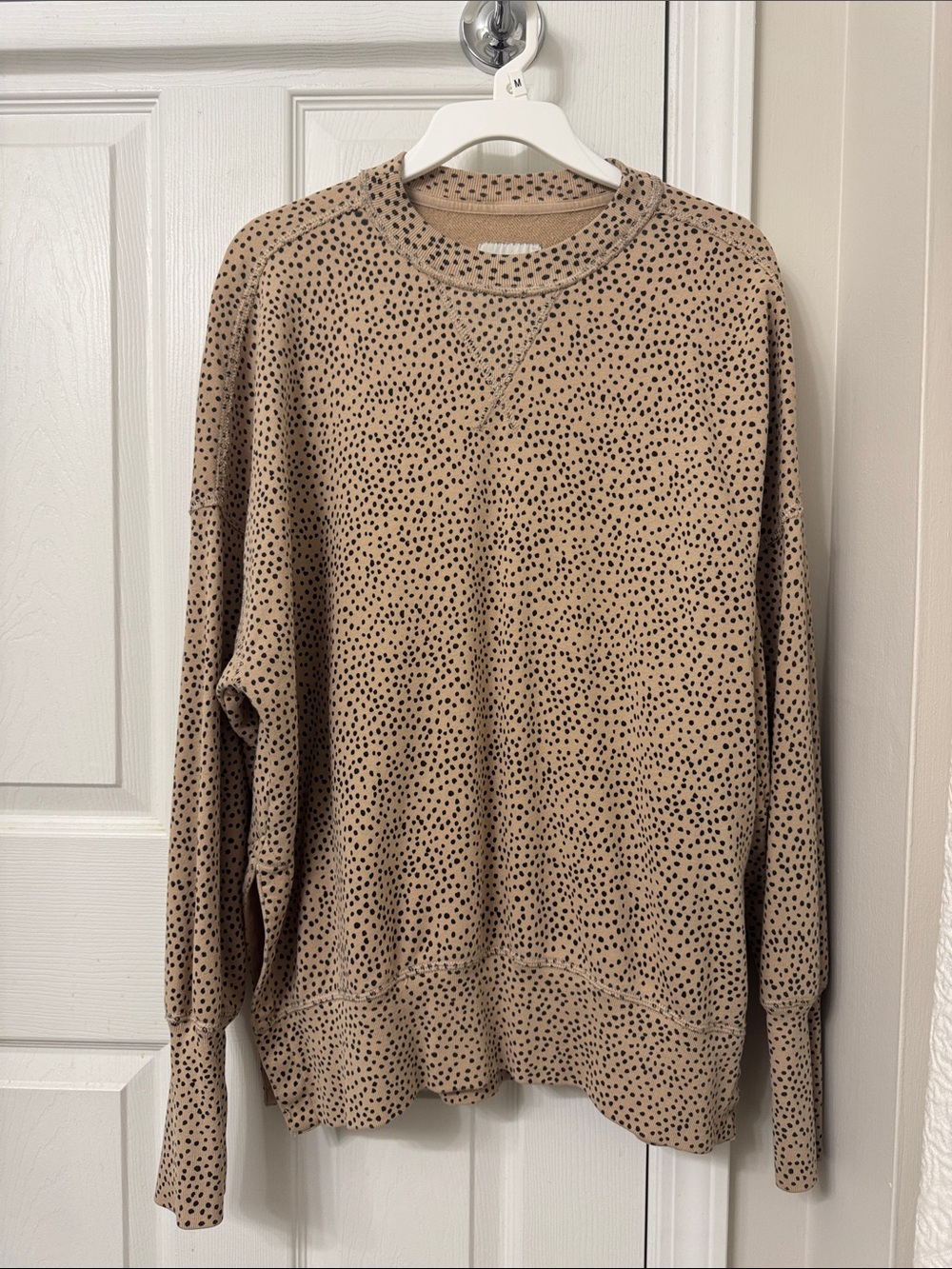 Abercrombie & Fitch Tan Crewneck Sweater with Black Speckle Print